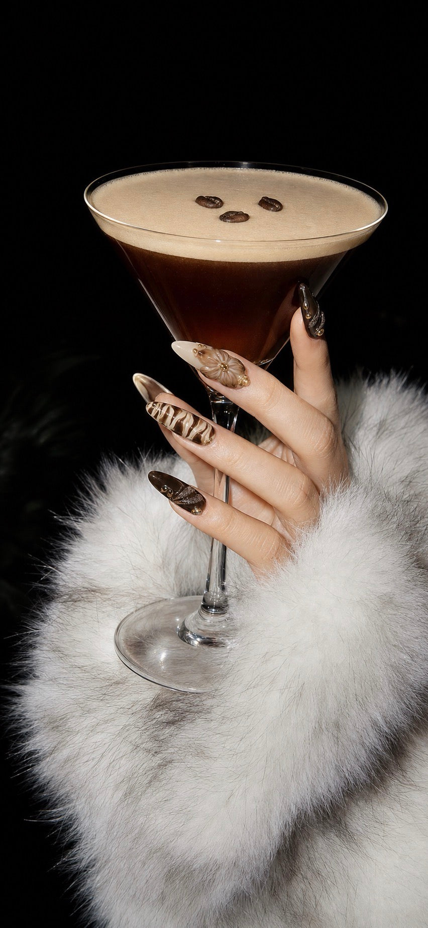 Brownfloralnails_nailart_chocolatebrownnails_luxurypressons.jpg