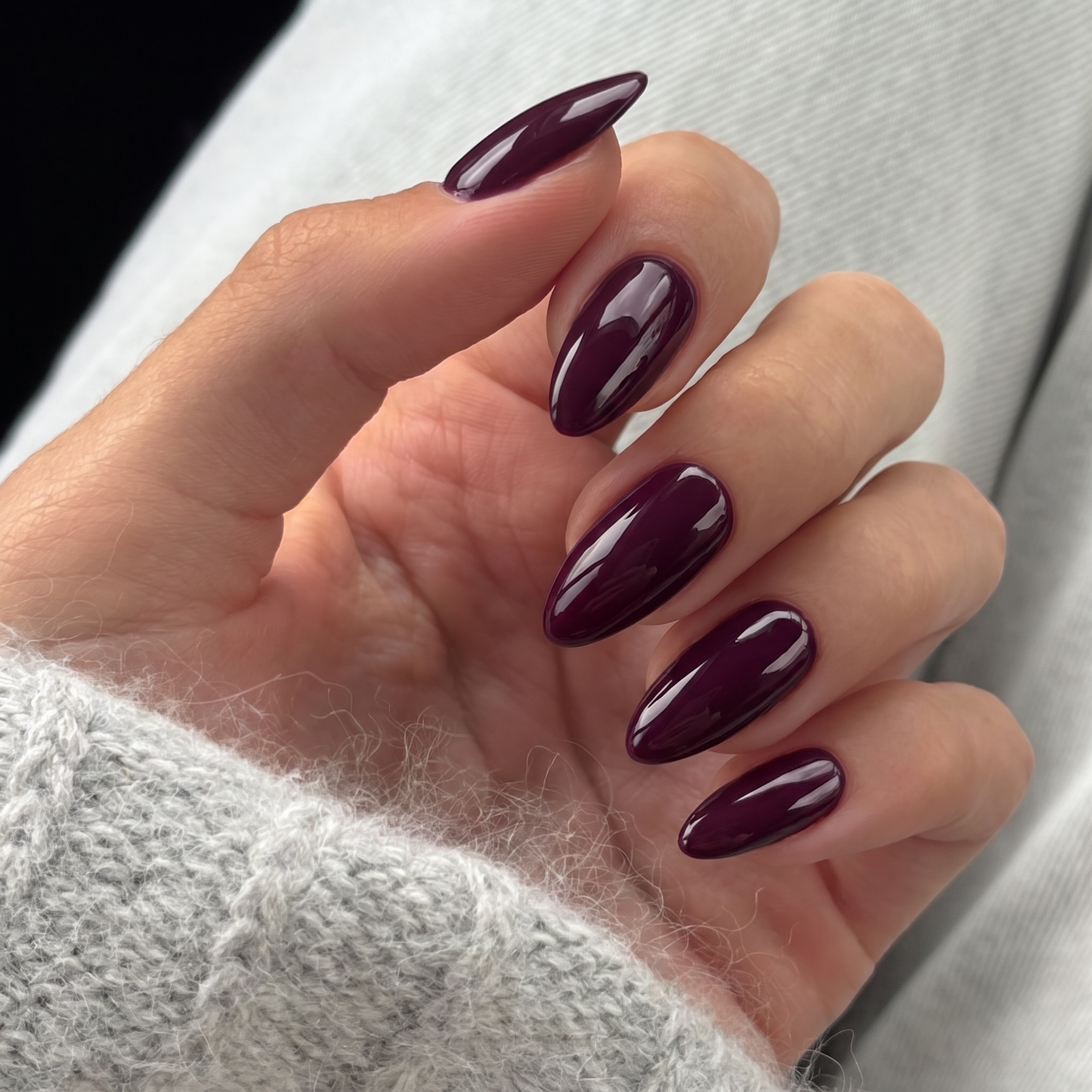 Electra (Almond)